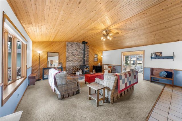 2755 Huron Street, Roseville, MN 55113