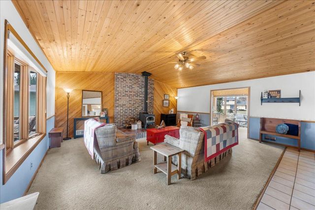 2755 Huron Street, Roseville, MN 55113