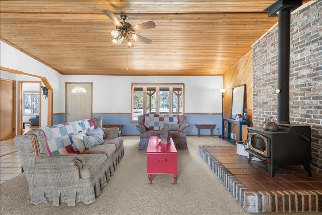 2755 Huron Street, Roseville, MN 55113