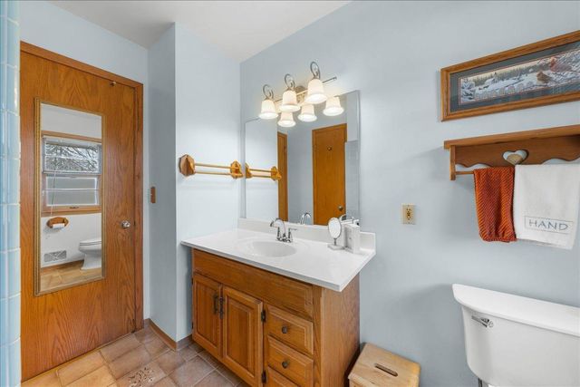 2755 Huron Street, Roseville, MN 55113