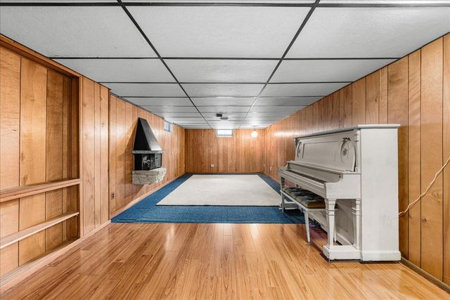 2755 Huron Street, Roseville, MN 55113