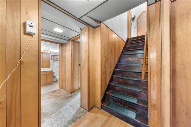 2755 Huron Street, Roseville, MN 55113