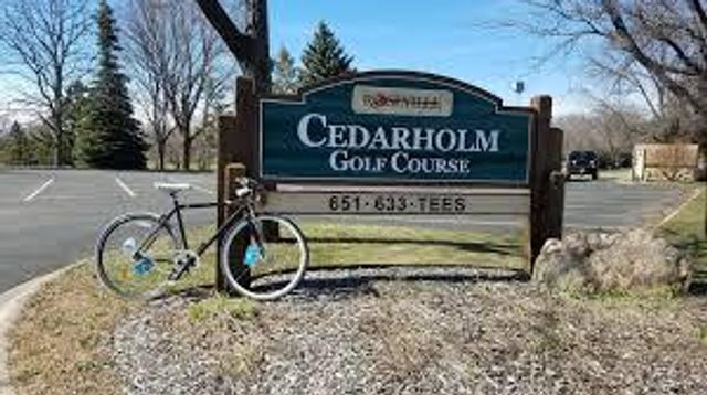 2755 Huron Street, Roseville, MN 55113