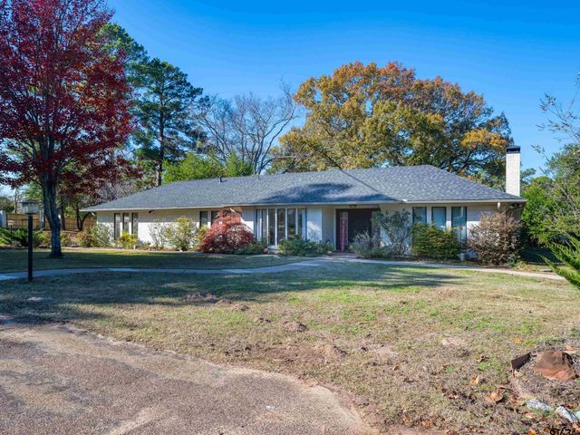 8212 Cambridge Rd, Tyler, TX 75703