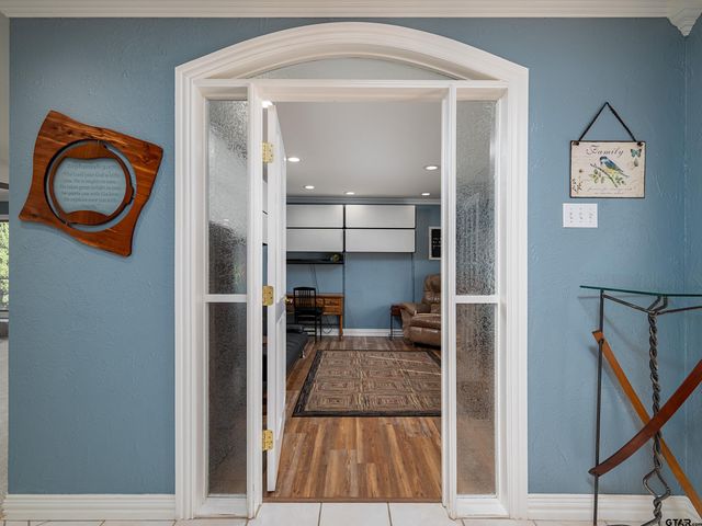 8212 Cambridge Rd, Tyler, TX 75703