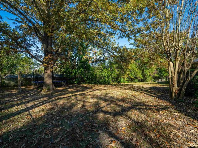 8212 Cambridge Rd, Tyler, TX 75703