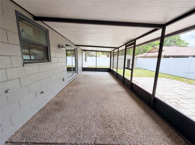 17621 MEADOWBRIDGE DRIVE, Lutz, FL 33549