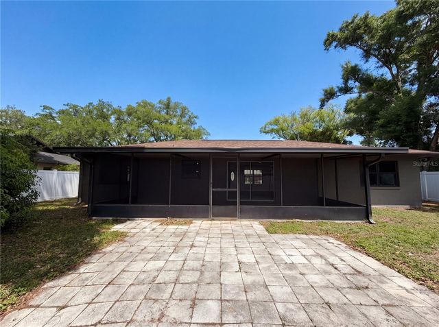 17621 MEADOWBRIDGE DRIVE, Lutz, FL 33549