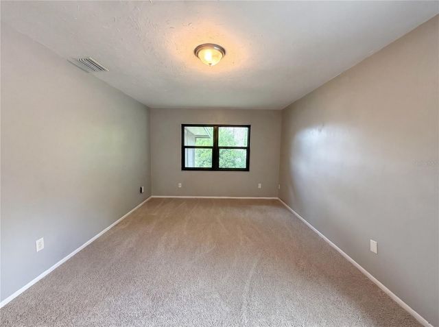 17621 MEADOWBRIDGE DRIVE, Lutz, FL 33549