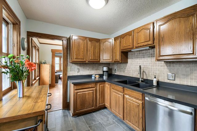 3941 21st Avenue S, Minneapolis, MN 55407