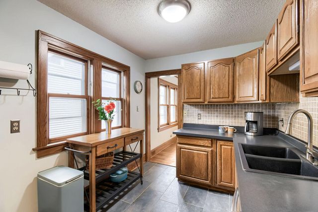 3941 21st Avenue S, Minneapolis, MN 55407