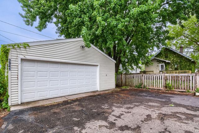 3941 21st Avenue S, Minneapolis, MN 55407