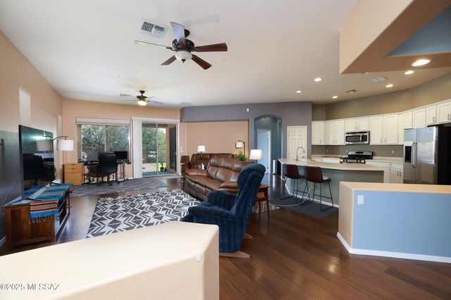 12554 N Gentle Rain Drive, Marana, AZ 85658