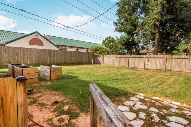 12503 Oakcroft Drive, Houston, TX 77070