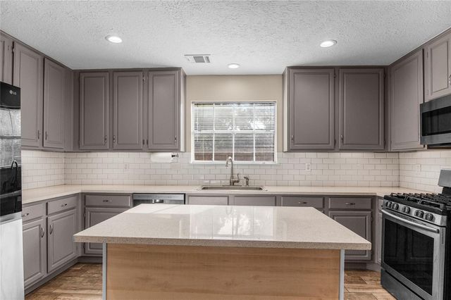 12503 Oakcroft Drive, Houston, TX 77070