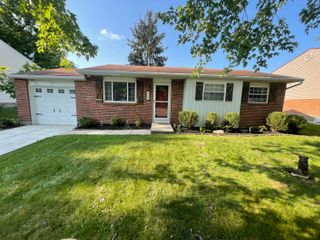 902 W Martindale Road 902 W Martindale Road, Englewood, OH 45322