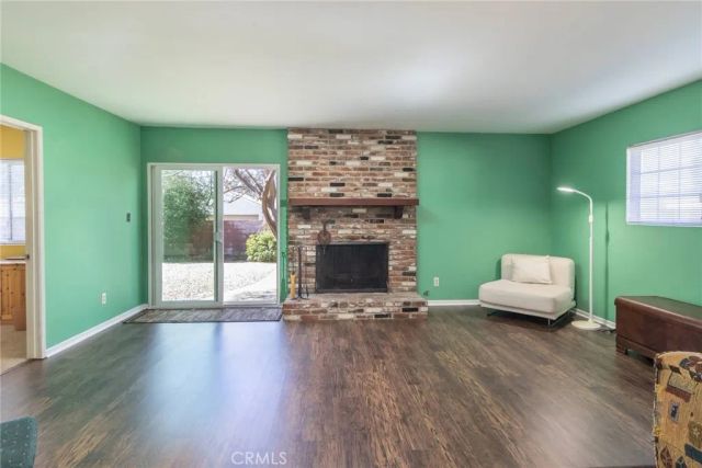 8009 Aldea, Lake Balboa, CA 91406