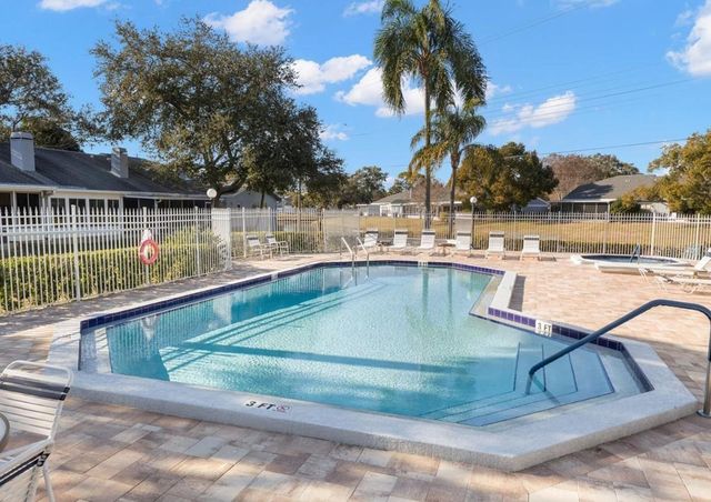 52 BRIGTON COURT, Safety Harbor, FL 34695