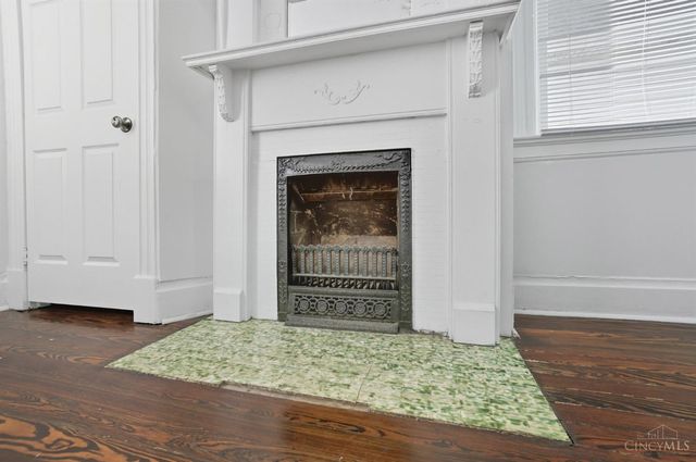 3475 Woodburn Avenue, Cincinnati, OH 45207