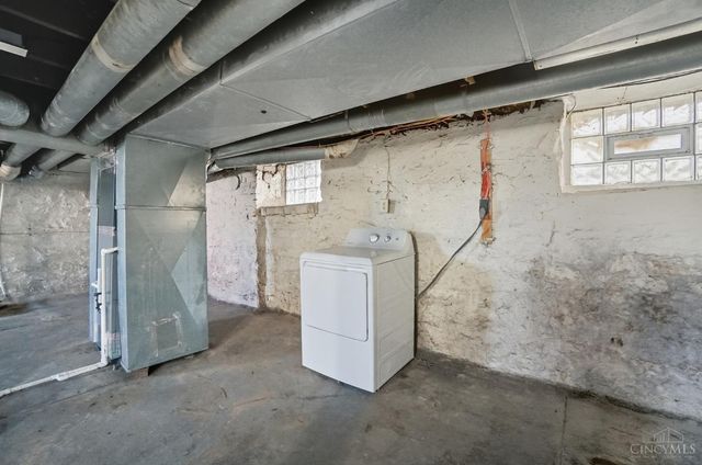 3475 Woodburn Avenue, Cincinnati, OH 45207