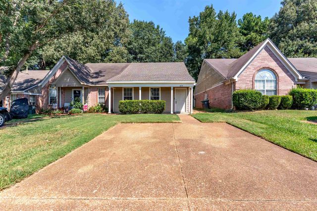 6676 WHITTEN PINE DR, Memphis, TN 38134