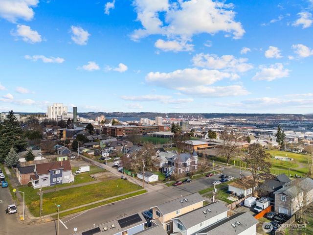 2309 Martin Luther King Jr Way, Tacoma, WA 98405