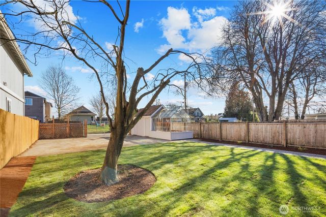 2309 Martin Luther King Jr Way, Tacoma, WA 98405