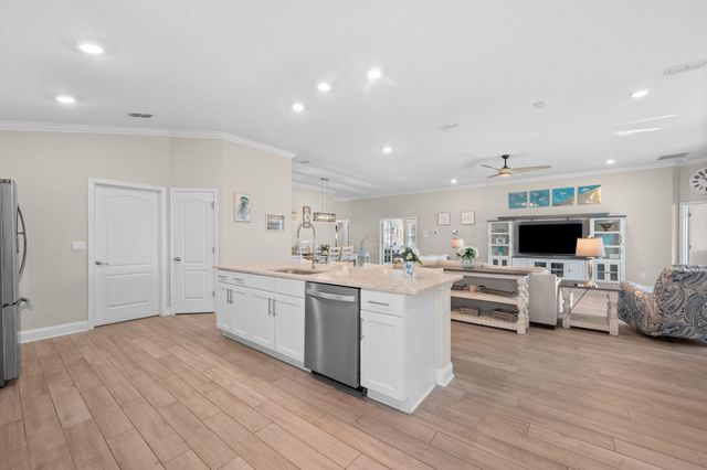 391 Ocean Jasper Dr, St Augustine, FL 32086