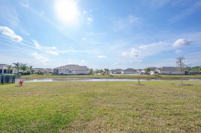 391 Ocean Jasper Dr, St Augustine, FL 32086