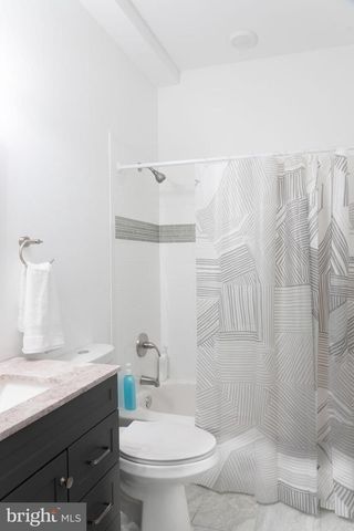 5040 MARKET ST, Philadelphia, PA 19139