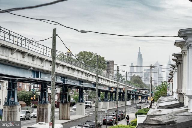 5040 MARKET ST, Philadelphia, PA 19139