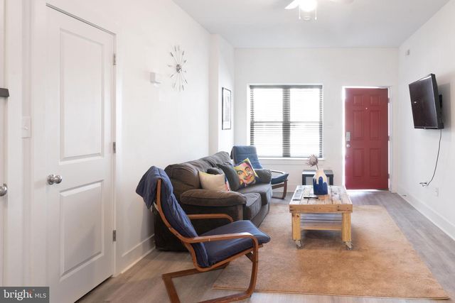 5040 MARKET ST, Philadelphia, PA 19139