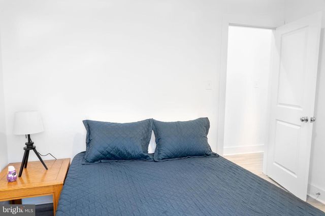 5040 MARKET ST, Philadelphia, PA 19139