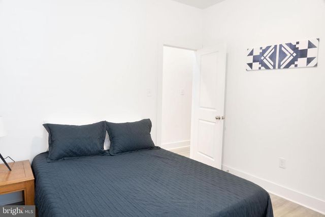 5040 MARKET ST, Philadelphia, PA 19139