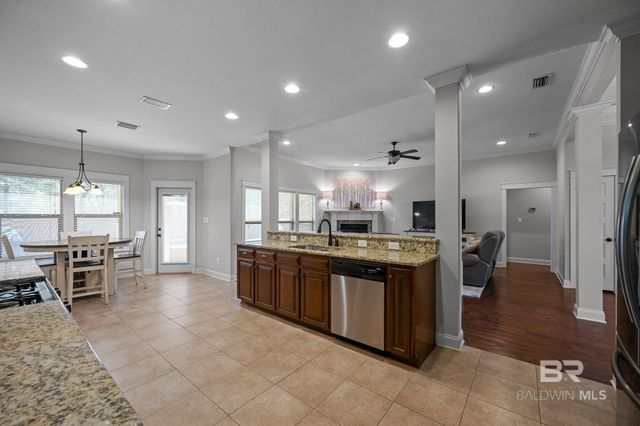 10054 Landsdown Drive, Daphne, AL 36526