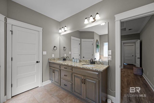 10054 Landsdown Drive, Daphne, AL 36526