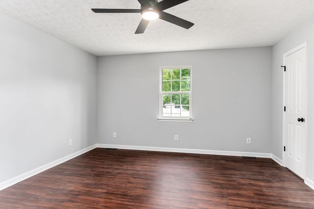 310 W End Ave, Mcminnville, TN 37110