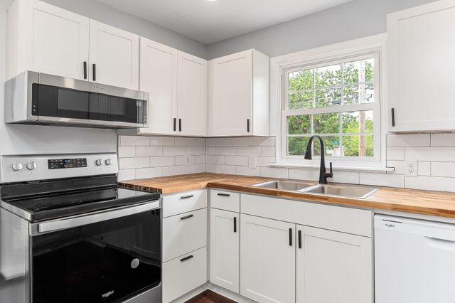 310 W End Ave, Mcminnville, TN 37110