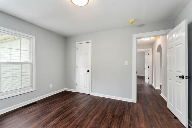 310 W End Ave, Mcminnville, TN 37110