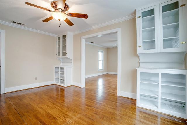 3754 W 5th Street, Fort Worth, TX 76107