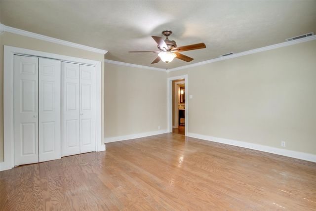3754 W 5th Street, Fort Worth, TX 76107