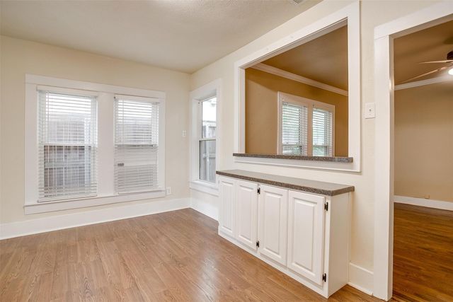 3754 W 5th Street, Fort Worth, TX 76107