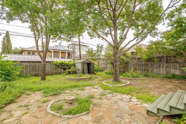 3754 W 5th Street, Fort Worth, TX 76107