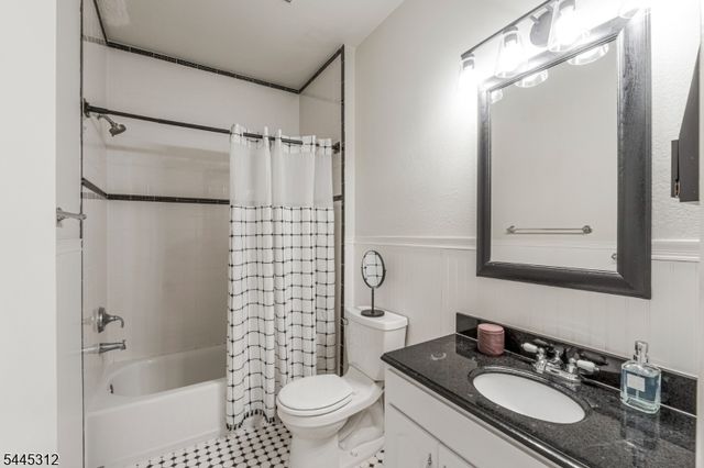 3 Wescott Road, Bedminster Twp., NJ 07921