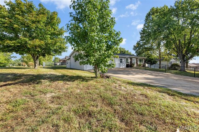 504 Westwood Place, Festus, MO 63028