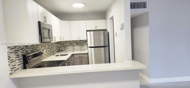 7823 Miller Dr C105, Miami, FL 33155