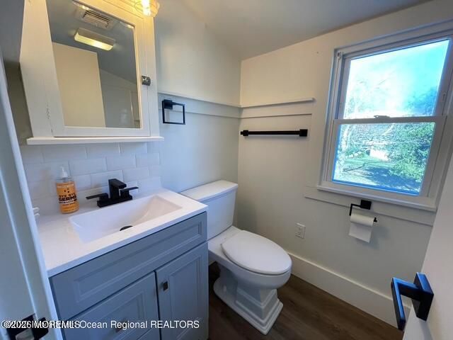 60 Illinois Avenue, Waretown, NJ 08758