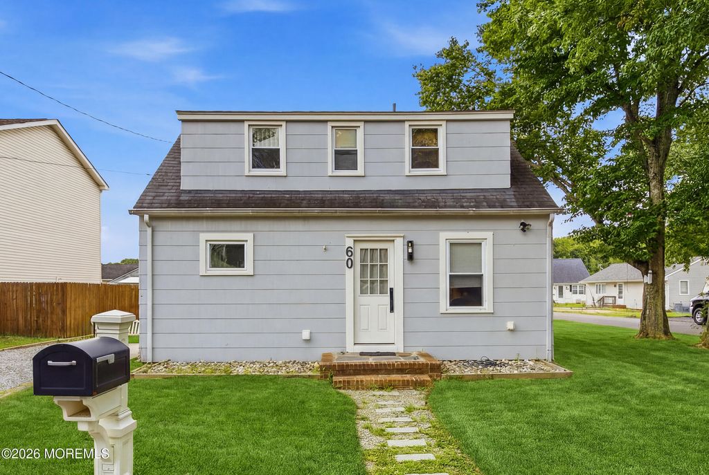 60 Illinois Avenue, Waretown, NJ 08758