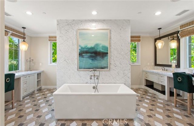 121 Amber Sky, Irvine, CA 92618