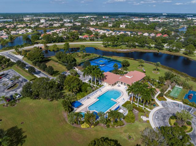 506 SW Treasure Cove, Port St Lucie, FL 34986